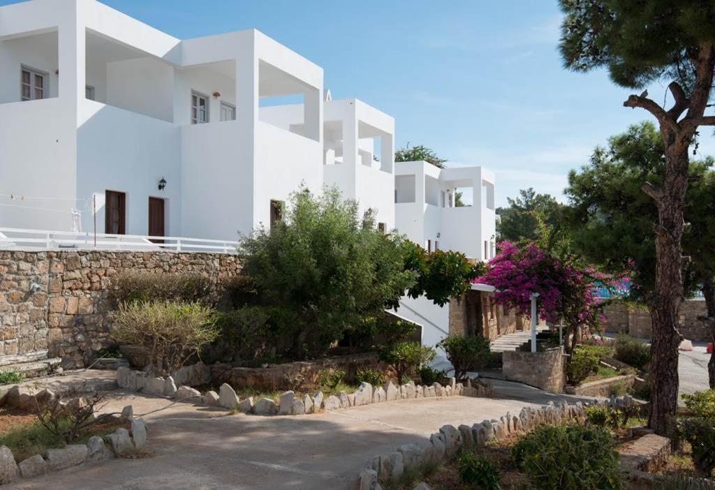 Karpathios Studios Pefkos Pefki Exterior foto