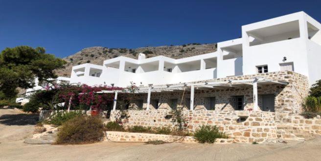 Karpathios Studios Pefkos Pefki Exterior foto